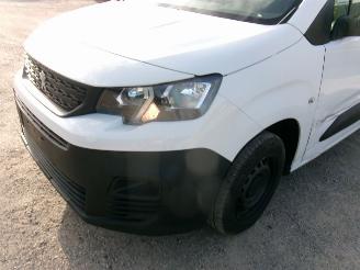 Peugeot Partner 1.5 D Pro Bestelwagen picture 6