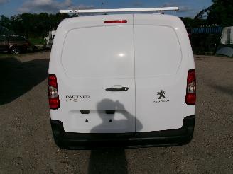 Peugeot Partner 1.5 D Pro Bestelwagen picture 10