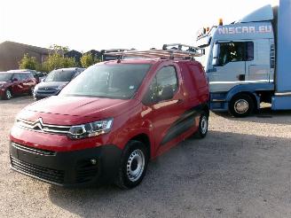 skadebil bedrijf Citroën Berlingo 1.6 HDI - Comfort 2019/3
