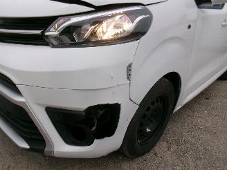 Toyota Proace 2.0 D- Bestelwagen picture 8
