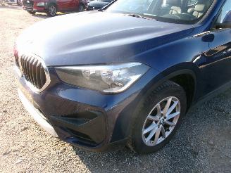 BMW X1 1.5 S-Drive 18i picture 6