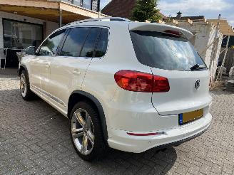 Volkswagen Tiguan 4Motion 1.4 TSi Sport&Style R-line Edition.pano/leer picture 6