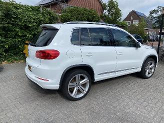 Volkswagen Tiguan 4Motion 1.4 TSi Sport&Style R-line Edition.pano/leer picture 11