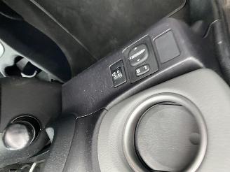 Toyota Yaris Aspiration 1.0 VVT-I5Drs Navi Clima Camera picture 39
