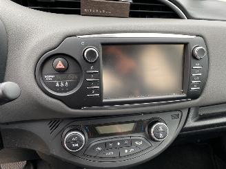 Toyota Yaris 1.5 Hybrid 5drs picture 27