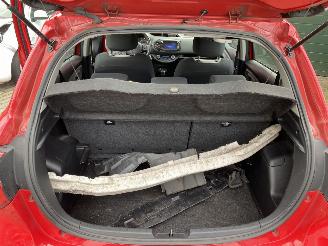 Toyota Yaris 1.5 Hybrid 5drs picture 53
