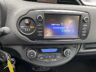Toyota Yaris 1.5 Hybrid 5drs picture 56