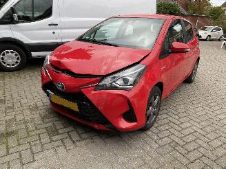 Unfallwagen Toyota Yaris 1.5 Hybrid 5drs VASTE PRIJS. 2018/1