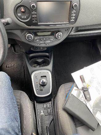Toyota Yaris 1.5 Hybrid 5drs picture 58