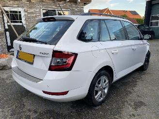 Skoda Fabia Auto is gereserveerd 1.0 TSi Combi 70 KW picture 34