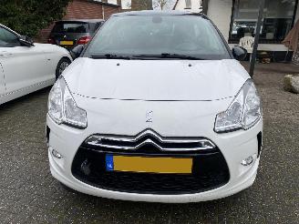 Citroën DS3 1.2 VTI Chic Motorschade picture 17