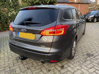 Ford Focus 1.5 Automaat Kombi motor probleem picture 31