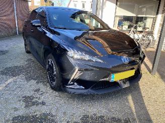 MG MG4 150KW Luxury 64 KWh picture 7