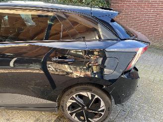 MG MG4 150KW Luxury 64 KWh picture 13