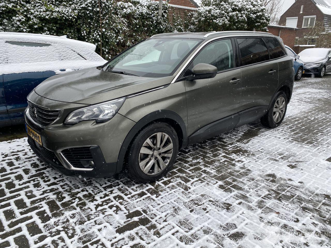 Peugeot 5008 7 Persoons 1.2 PureTech Blue Lease Executive WOK