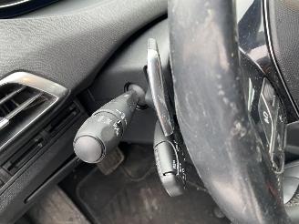 Peugeot 5008 7 Persoons 1.2 PureTech Blue Lease Executive WOK picture 18