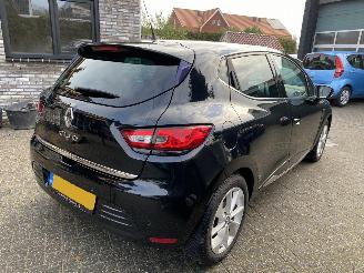 Renault Clio 0.9 TCe Limited picture 11