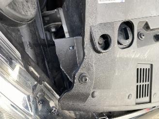 Renault Clio 0.9 TCe Limited picture 22