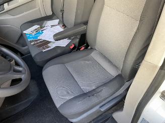 Volkswagen Transporter 2.0 TDi L2H1 Trentline 75KW 77DKM picture 17