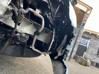 Volkswagen Transporter 2.0 TDi L2H1 Trentline 75KW 77DKM picture 25