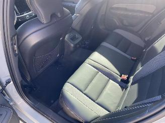 Volvo V-60 2.0 B4 Plus Bright Mild Hybrid picture 31