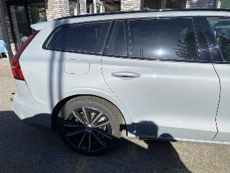 Volvo V-60 2.0 B4 Plus Bright Mild Hybrid picture 13