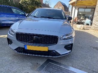 Volvo V-60 2.0 B4 Plus Bright Mild Hybrid picture 37