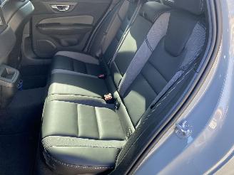 Volvo V-60 2.0 B4 Plus Bright Mild Hybrid picture 14