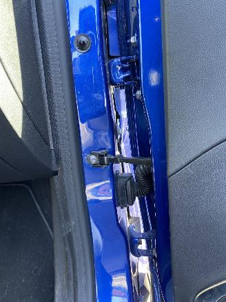 Renault Captur Version-S 1.3 150PK 4cil picture 49