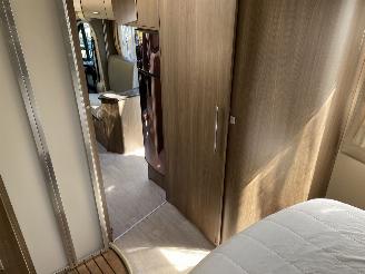 Challenger  Mageo 118EB/119 Queensbed en hefbed picture 15