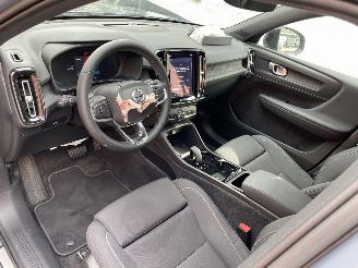 Volvo XC40 Recharge Core 70 KWh picture 3