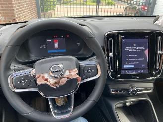 Volvo XC40 Recharge Core 70 KWh picture 5
