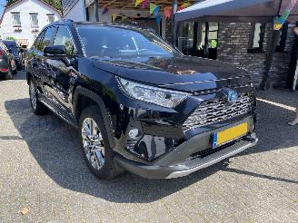 Coche accidentado Toyota Rav-4 2.5 Hybrid AWD Style 2019/6