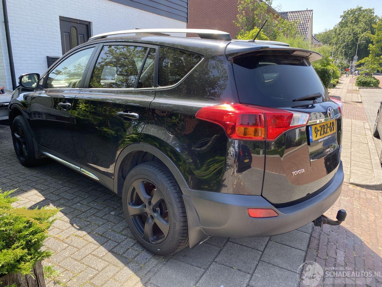 Toyota Rav-4 2.2D Style 4WD