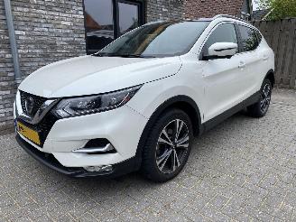 Nissan Qashqai Automaat 1.3 117KW DIG-T N-Connecta picture 2