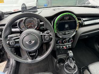 Mini Cooper Automaat 1.5 Chilli/Mary-Lebone Vaste prijs picture 3