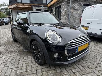 Mini Cooper Automaat 1.5 Chilli/Mary-Lebone Vaste prijs picture 10