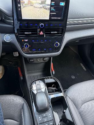 Hyundai Ioniq Premium EV 38 KWh picture 60