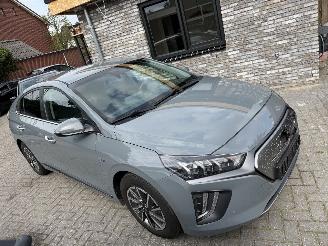 Hyundai Ioniq Premium EV 38 KWh picture 6