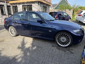 BMW 3-serie 318D Sedan picture 2