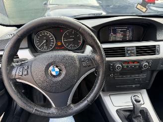 BMW 3-serie 318D Sedan picture 17