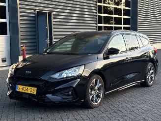 Schadeauto Ford Focus ST-Line 1.0 EcoBoost 12V Hybrid 125 Combi/o  Elektrisch Benzine 999cc 92kW (125pk) 2021/9