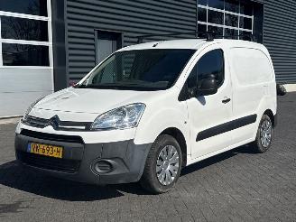 skadebil bedrijf Citroën Berlingo 1.6 Hdi 90 Phase 2 Bestel  Diesel 1.560cc 66kW (90pk) FWD 2015/3