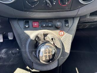 Citroën Berlingo 1.6 Hdi 90 Phase 2 Bestel  Diesel 1.560cc 66kW (90pk) FWD picture 17