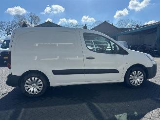 Citroën Berlingo 1.6 Hdi 90 Phase 2 Bestel  Diesel 1.560cc 66kW (90pk) FWD picture 6