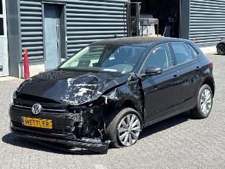 Volkswagen Polo 1.0 TSI 12V Hatchback 4Dr Benzine 999cc 70kW (95pk) FWD picture 2