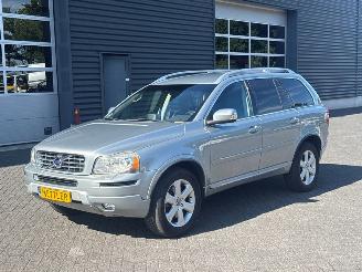 skadebil auto Volvo Xc-90 2.4 D5 20V SUV 7 Persoons Diesel 2.401cc 147kW (200pk) 4x4 2014/4