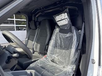 Renault Master nieuw bpm vrij! 131PK L3H2 2025 model LED CarPlay Airco Cruise Park picture 18