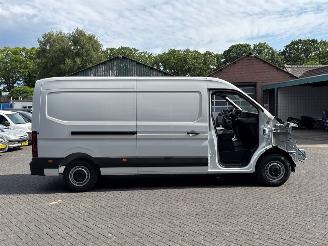 Renault Master nieuw bpm vrij! 131PK L3H2 2025 model LED CarPlay Airco Cruise Park picture 6