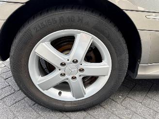 Mercedes B-klasse 2.0 B-200 CDI 16V Hatchback  Diesel 1.991cc 103kW (140pk) FWD picture 23